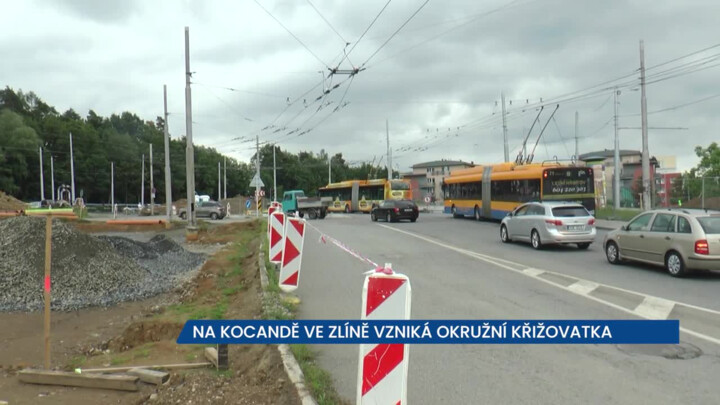 Stavba okružní křižovatky ve Zlíně na Kocandě