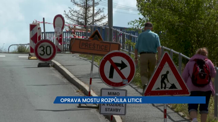 Oprava mostu rozpůlila plzeňské Litice na dvě poloviny, řidiči ale zákaz porušují