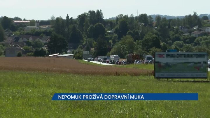 Nepomuk prožívá dopravní muka, řidiči by se měli obrnit trpělivostí