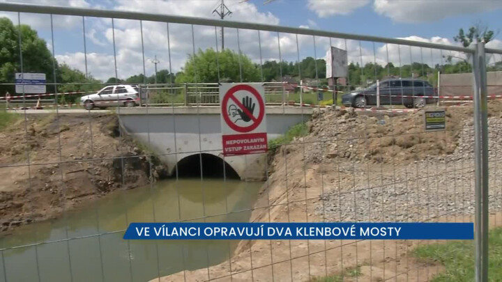 Ve Vílanci opravují dva klenbové mosty, provoz je veden kyvadlově