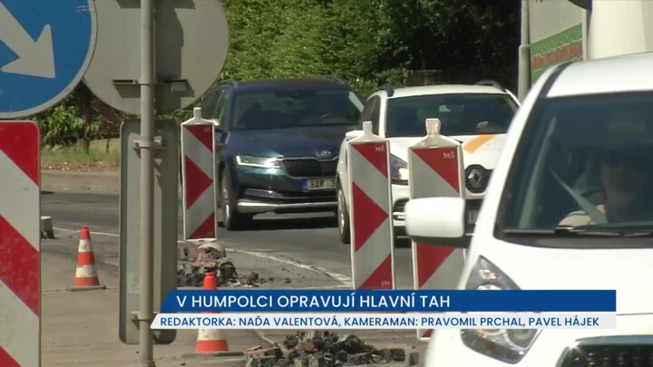 V Humpolci opravují hlavní tah, tvoří se kolony