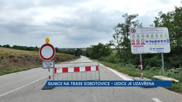 Silnice na trase Sobotovice-Ledce je uzavřena, opravuje se povrch a oba mosty