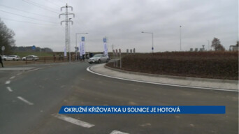 Nová okružní křižovatka v Solnici na I/14 je hotová