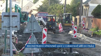 Rekonstrukce Vítkovské ulice v Chrastavě se blíží do finále, vozidla zatím projíždět nemohou