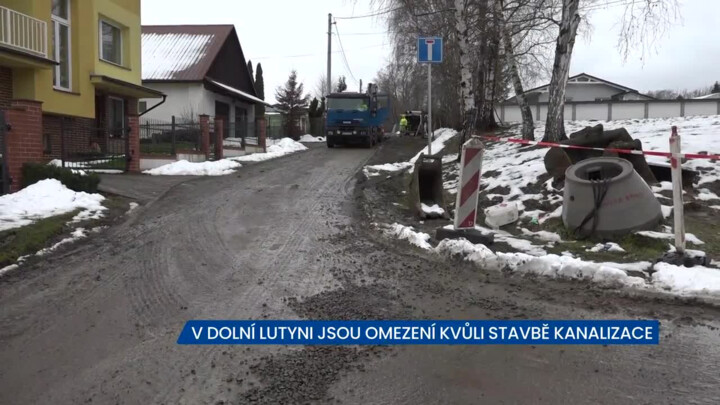 Dopravní omezení v Dolní Lutyni, obec tam staví novou kanalizaci