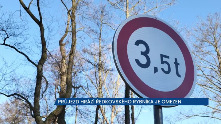 U Ředkovského rybníka na Vysočině je omezen průjezd vozidel těžších než 3,5 tuny