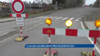 U Svijan uzavřeli most přes železniční trať, rekonstrukci doprovází omezení pro dopravu