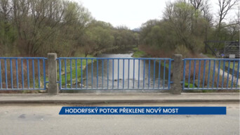 Hodorfský potok v Zubří překlene nový most, vozidla se zdrží na semaforu