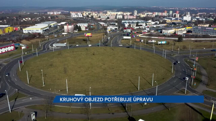 Kruhový objezd v Plzni potřebuje úpravu