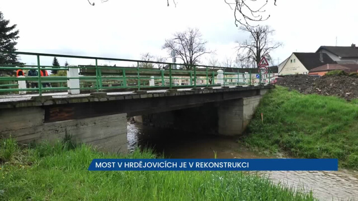 Most v Hrdějovicích je v rekonstrukci, řidiči neprojedou