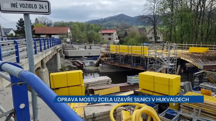 Pozor při cestách na Hukvaldy, oprava mostu komplikuje dopravu