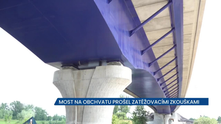 Nový most na obchvatu Karviné prošel zatěžovacími zkouškami, stavba bude brzy zprovozněna pro řidiče