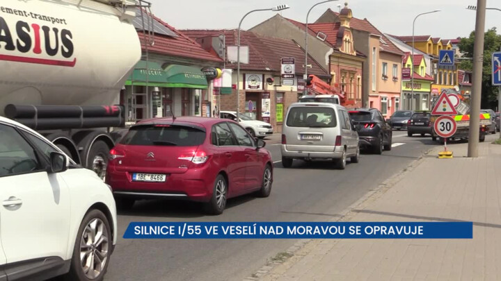 ŘSD opravuje silnici I/55 ve Veselí nad Moravou, na místě dejte pozor na dopravní komplikace