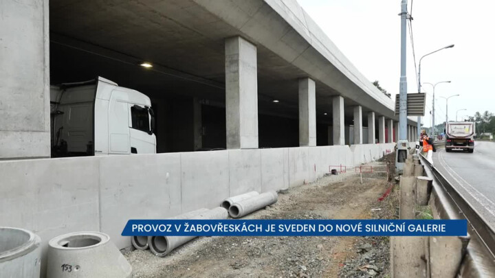 V Brně-Žabovřeskách je provoz sveden do jednoho jízdního pruhu, podle ŘSD jde stavba dobře