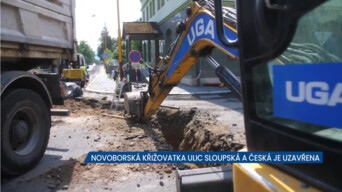 Křižovatku ulic Sloupská a Česká v Novém Boru uzavřela oprava plynovodu