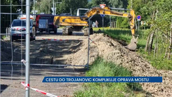 Cestu do Trojanovic komplikuje oprava mostu, část řidičů značení nerespektuje