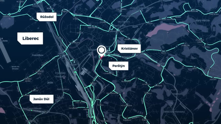 Výjezd z parkovacího domu v centru Liberce je místem častých dopravních nehod