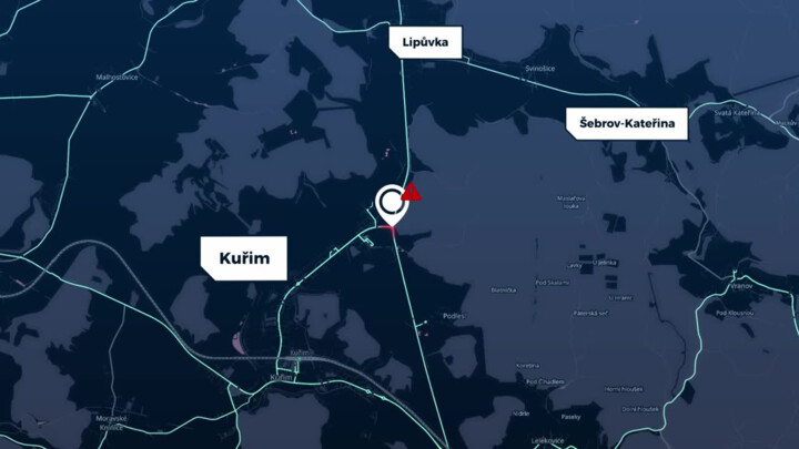 Křižovatka u Kuřimi na silnici I/43 je častým místem dopravních nehod