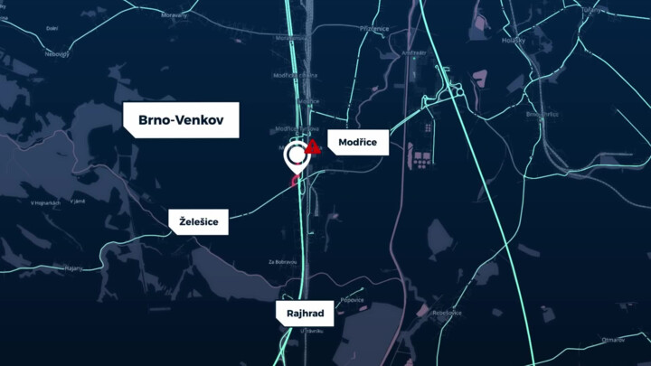 Křižovatka z Modřic směrem na Želešice je místem častých dopravních nehod