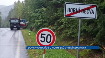 Dopravu na hlavním tahu u Horní Bečvy na Vsetínsku řídí semafory