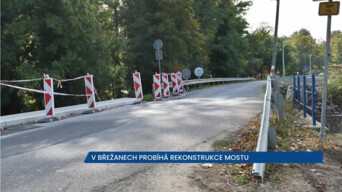 V Břežanech se rekonstruuje most, řidiči se setkají se zúženou vozovkou