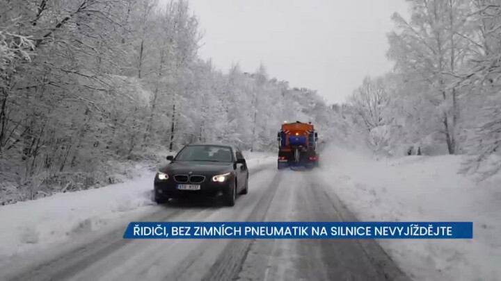 Zimní údržba silnic je v plném proudu, řidiči, bez zimních pneumatik nevyjíždějte!