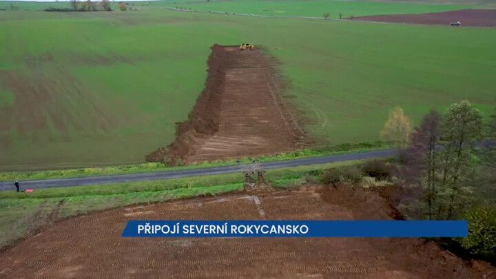 Probíhá stavba přípojky, která odvede auta z Rokycan