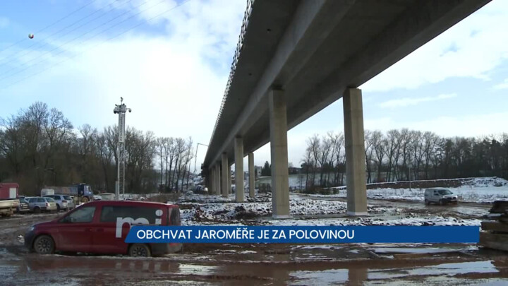 Stavba obchvatu Jaroměře je za polovinou