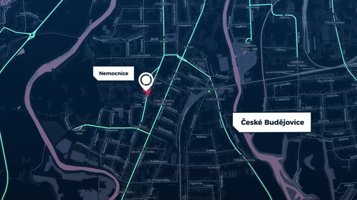 Frekventované parkoviště v centru Českých Budějovic je nehodovým místem