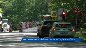 Rekonstrukce nebezpečného křížení silnic II/164 a II/603 na Českobudějovicku potrvá do září