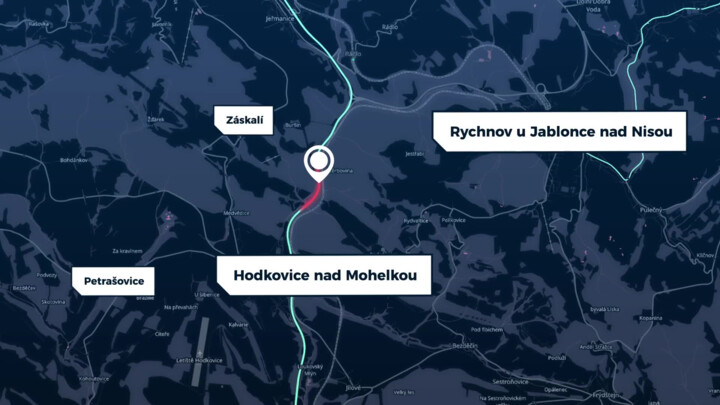 Na silnici I/35 z Liberce do Turnova je snížená rychlost, na komunikaci se stalo velké množství nehod