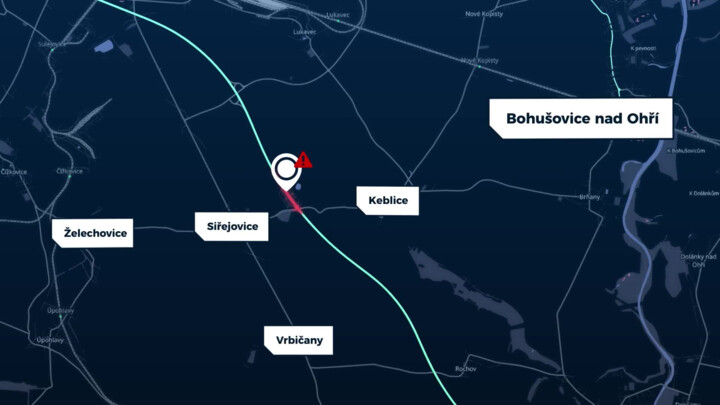 Na 44. kilometru dálnice D8 přibývá dopravních nehod