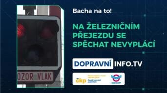 Na železničním přejezdu se nevyplácí spěchat