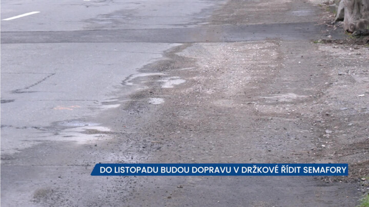 Do listopadu budou dopravu v obci Držková řídit semafory