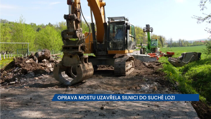 Oprava mostu na půl roku uzavřela silnici z Nivnice do Suché Lozi