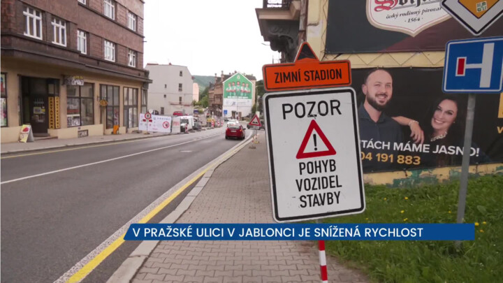 V Pražské ulici v Jablonci nad Nisou je snížená rychlost, na místě dejte pozor