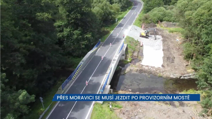 Přes Moravici se musí jezdit po prozorním mostě