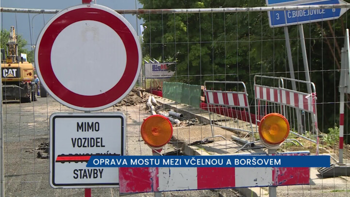 Most mezi Boršovem nad Vltavou a Včelnou je uzavřen, omezení potrvá do prosince