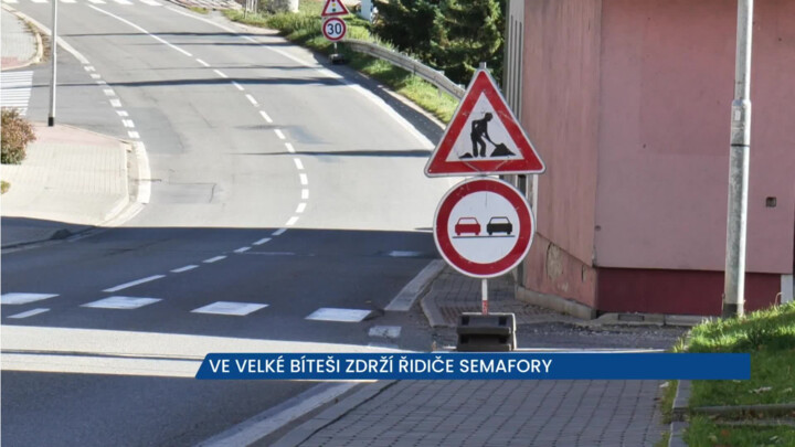 Ve Velké Bíteši zdrží řidiče semafory, probíhá rekonstrukce vodovodu a kanalizace
