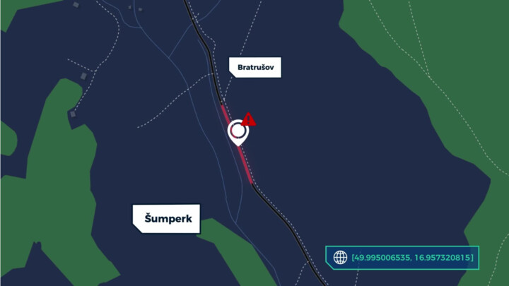 Na silnici II/446 u Bratrušova dejte pozor na zvěř