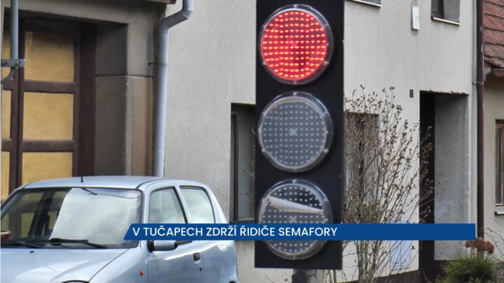 V Tučapech zdrží řidiče semafory, rekonstruuje se místní most