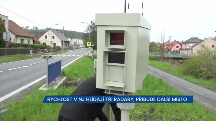 Rychlost v Novém Jičíně už hlídají tři radary zároveň, zpomalte, přibude i další místo