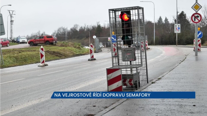 Na Vejrostově ulici v Brně řídí provoz semafory