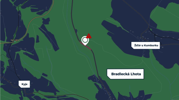 Nedaleko Bradlecké Lhoty si dejte pozor na zvěř!