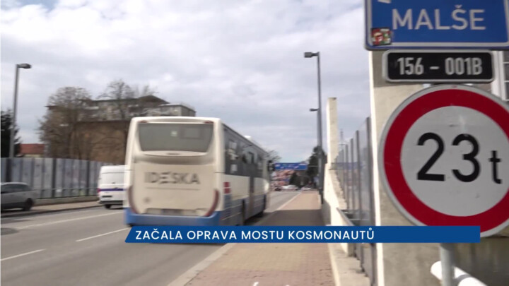 V Českých Budějovicích začala rekonstrukce mostu Kosmonautů na frekventované Mánesově třídě, zavřený zůstane do listopadu