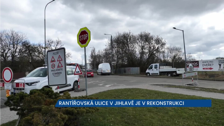 Rantířovská ulice v Jihlavě je neprůjezdná, opravují se povrchy