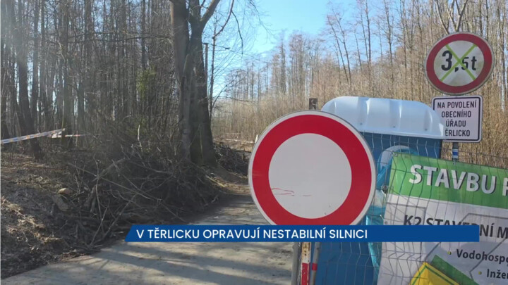V Těrlicku opravují silnici na nestabilním svahu poškozeném povodněmi