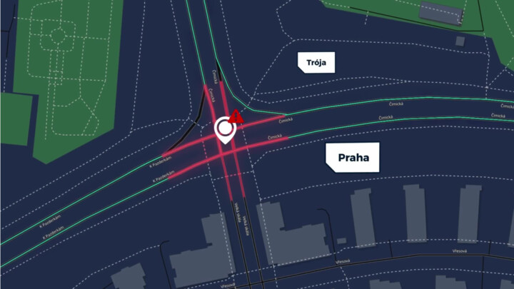 Křižovatka v Bohnicích možná dostane samostatné signály pro odbočení, zabrání to častým nehodám