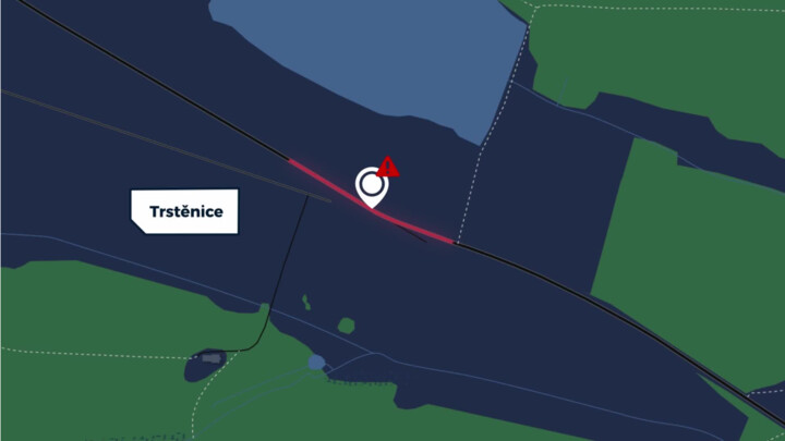Nebezpečný úsek u Trstěnic trápí nehody, řidiče zaskočí změna vedení silnice