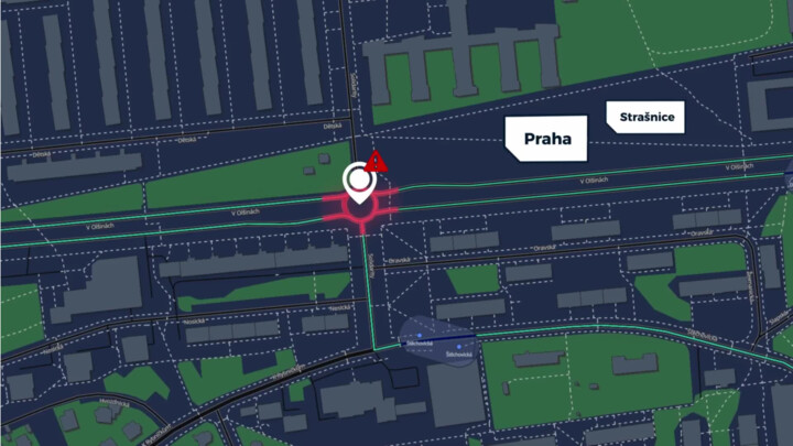 Objezd u pražského sídliště Solidarita dlouhodobě trápí cyklisty, řešení se zatím nenašlo